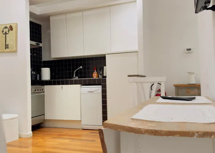 Eroi Apartment
